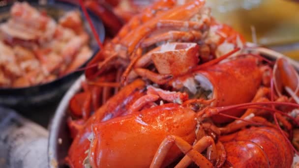 People Prepare Lobster Dinner — Stock Video