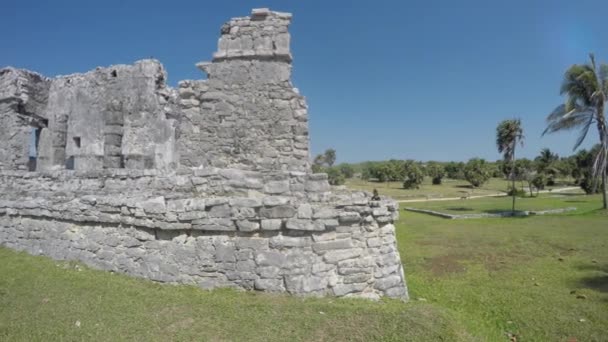 Turister Utforska Mayaruinerna Vackra Tulum Mexiko — Stockvideo