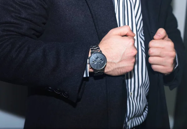 Suited Man Posing Well Dressed Businessman — Stock Photo, Image