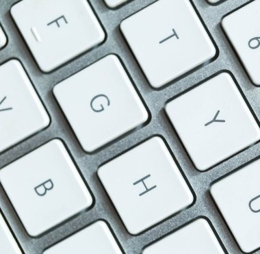 Beyaz Kablosuz alüminyum klavyesini kapat 