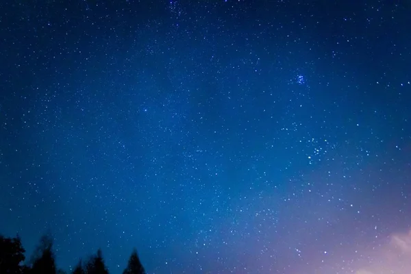 Τοπίο νύχτα έναστρο ουρανό — Φωτογραφία Αρχείου