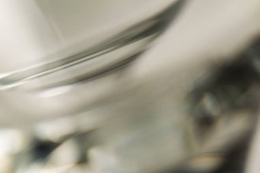 Cam bulanık soyutlama