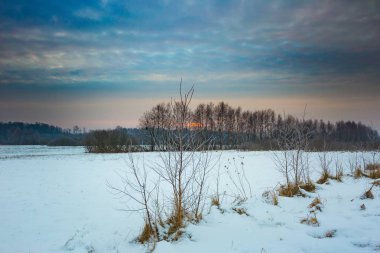 Lehçe tipik kış kırsal manzara