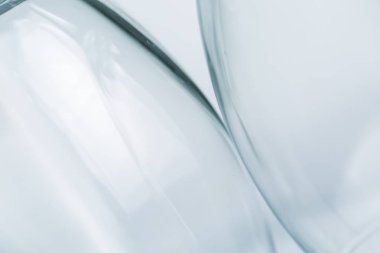 Cam bulanık soyutlama