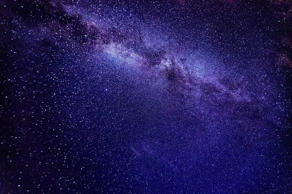 Céu noturno com forma leitosa — Fotografia de Stock