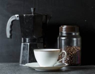 Espresso hazırlama araçları ile kahve kompozisyon