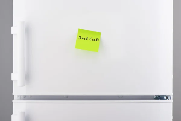 Best cook note on green sticky paper on white refrigerator — Stock Photo, Image