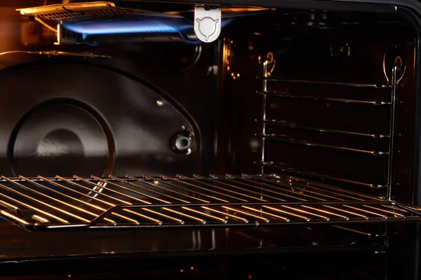 Close up of clean gas grill — Stock Photo, Image