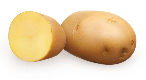 Patata entera fresca sin pelar y medio aislada en blanco —  Fotos de Stock