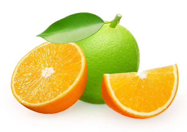 Fruta de limão com folha verde, metade e fatia de laranja — Fotografia de Stock