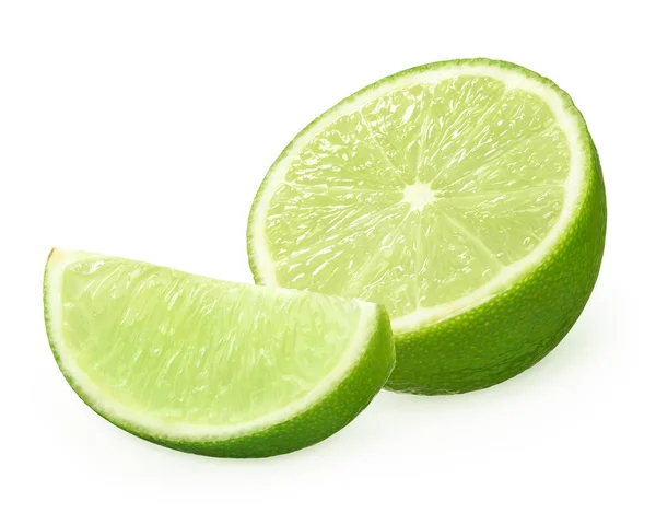Helft en plakje verse limoen fruit geïsoleerd op wit — Stockfoto