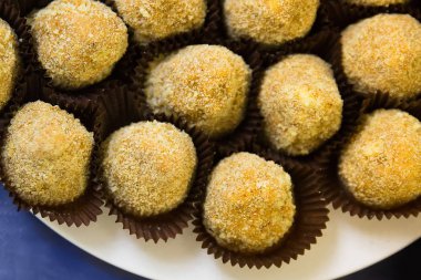 Kısa pasta patates çerezleri yığılmış