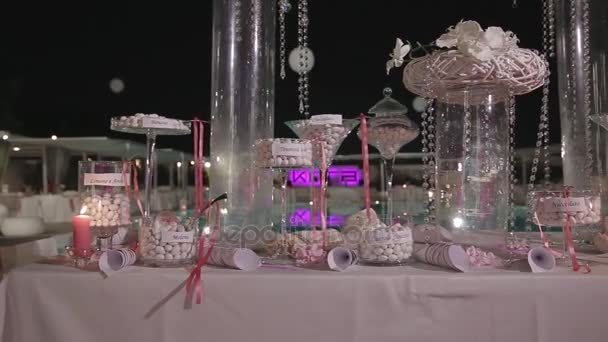 在婚礼的独家糖果酒吧 — 图库视频影像