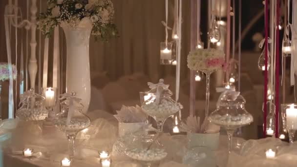 Charmante kendi bar close-up op de bruiloft — Stockvideo