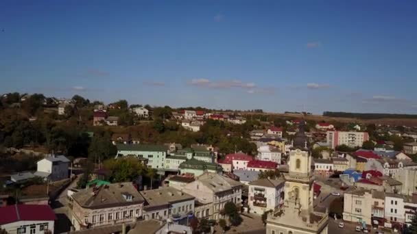 Aero vista centro storico nella parte occidentale dell'Ucraina Buchach — Video Stock