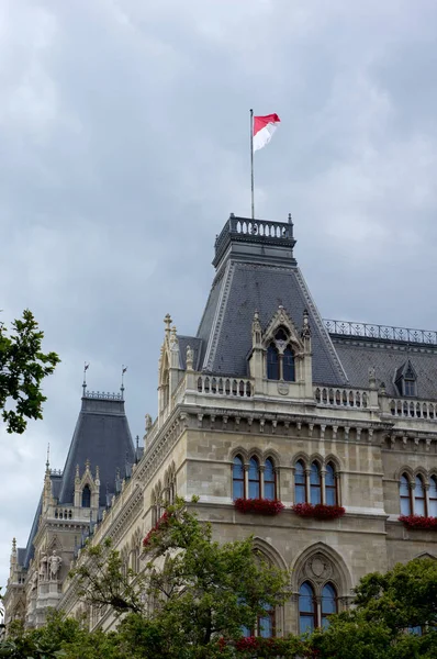 Viyana Belediye Binası, Avusturya