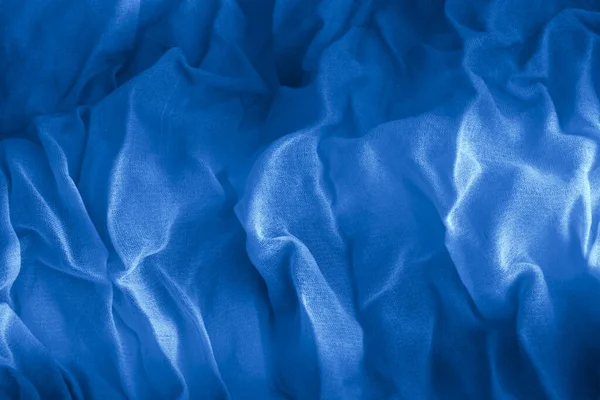 Υφή Από Κλασικό Μπλε Ρυτιδωμένο Ύφασμα Μοντέρνο Χρώμα Ρούχων Κοντινό — Φωτογραφία Αρχείου