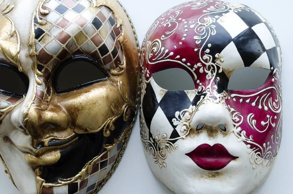 Iki Venedik Karnavalı maskeleri — Stok fotoğraf