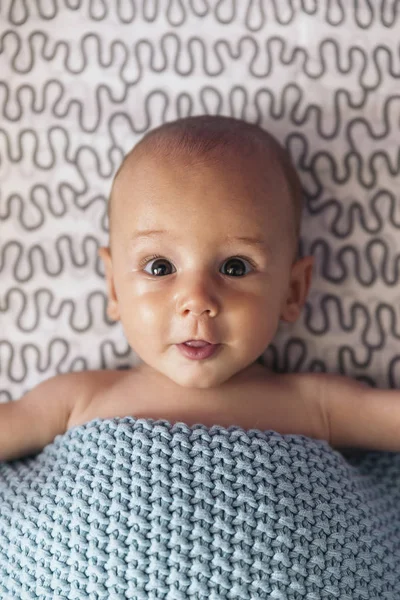 Beautiful expressive baby. — Stock Photo, Image