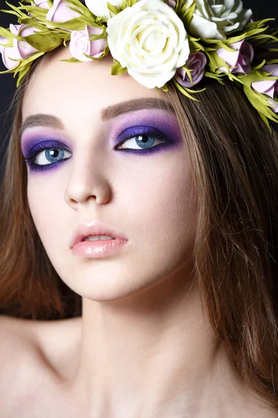 Fashion Model Meisje Portret Met Kleurrijke Poeder Make Schoonheidsvrouw Met — Stockfoto