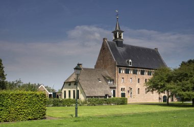 Hollanda Reform Kilisesi Windesheim içinde