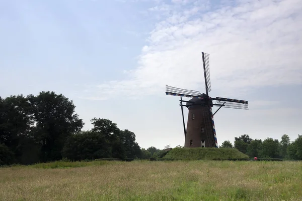 Väderkvarn i Houthuizermolen — Stockfoto