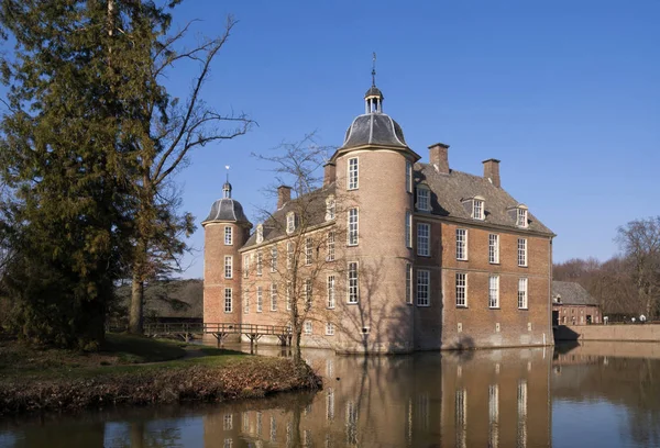 Slangenburg kasteel in de buurt van Doetinchem — Stockfoto