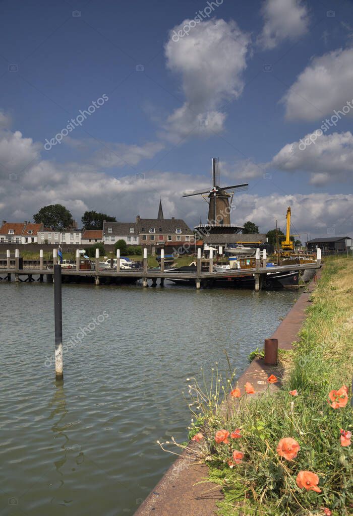 jstuij