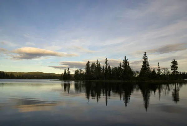 헴 세 달 근처의 호수 — 스톡 사진