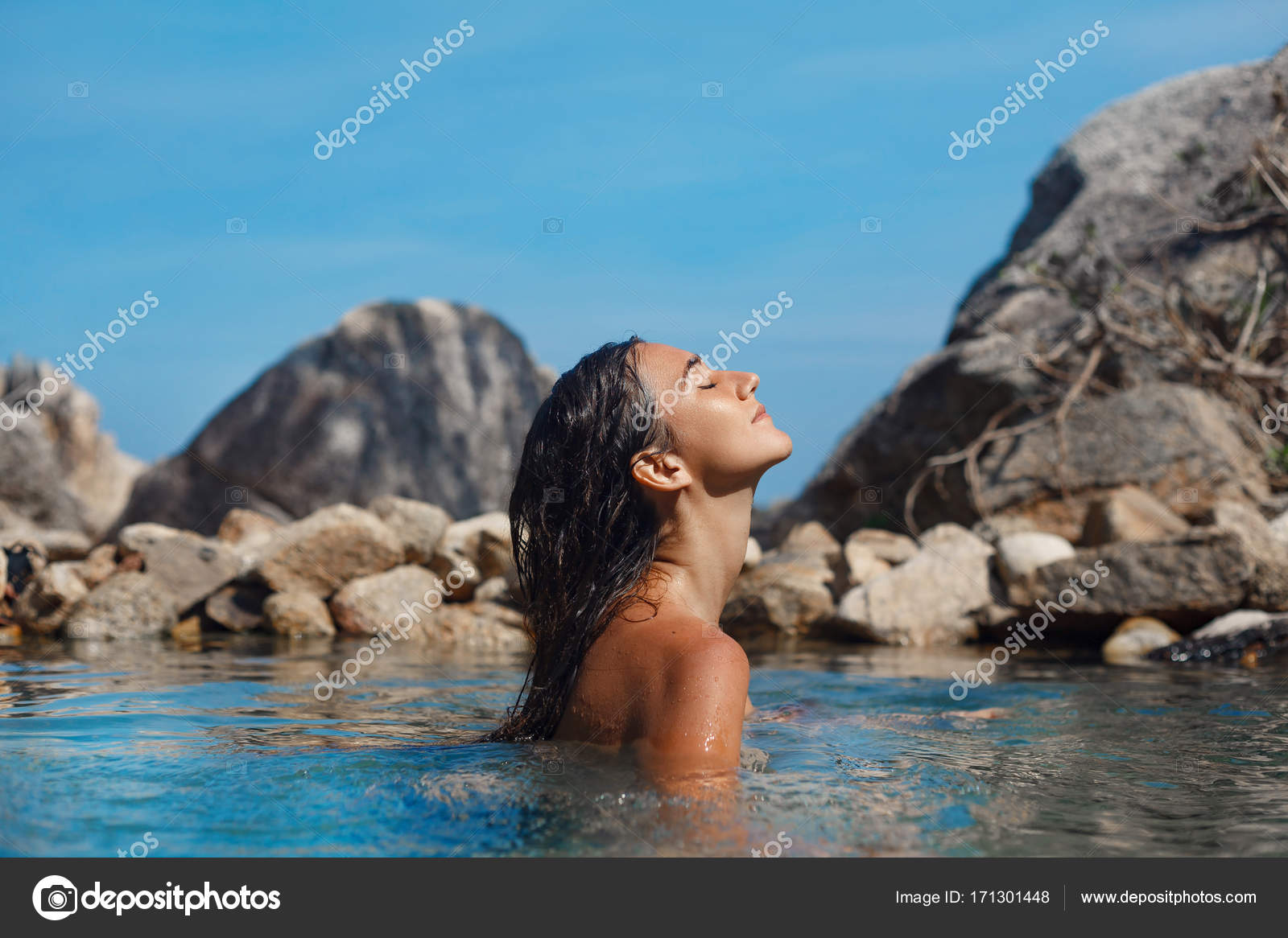 Can not naked woman in water sorry Can look naked woman in water consider, that