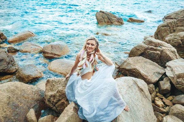 Majestic Bohemian Girl Dress Stone Beach — Stock Photo, Image