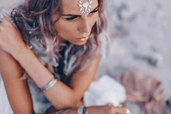 Beautiful Young Bohemian Woman Beach — Stock Photo, Image