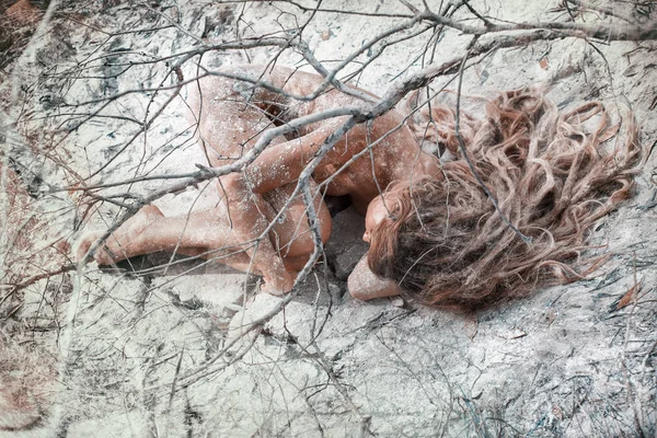 Beautiful Naked Woman Lying Dry Crack Ground Fetal Position — Stock Photo, Image