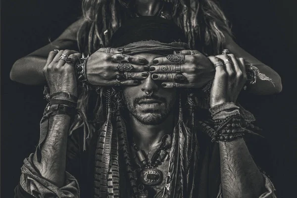 Bohemian Pirate Couple Sensual Concept — Stock Photo, Image