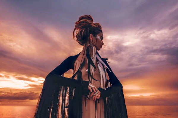 Beautiful Majestic Bohemian Style Woman Posing Beach Sunset — Stock Photo, Image