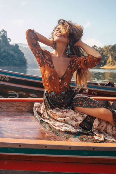 Beautiful Bohemian Woman Posing Pier — Stock Photo, Image