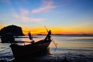 Balıkçı başlatmak sabah çalışma.