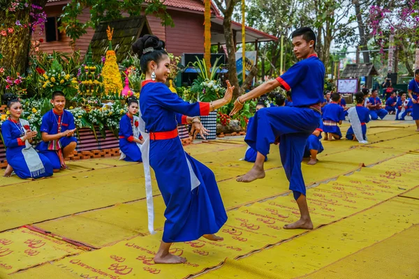 Thai northeastern traditional dance — Stock Photo, Image