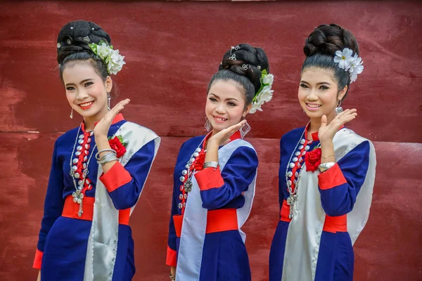 Thai northeastern Phutai traditional dancers' costume — Stock Photo, Image