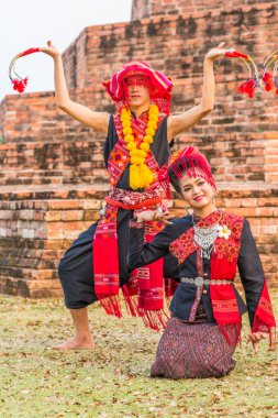 Tay kuzeydoğu geleneksel dans.