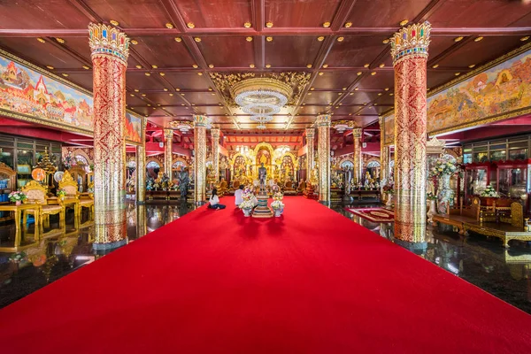 Altın Buda resim tapınma Budist turist