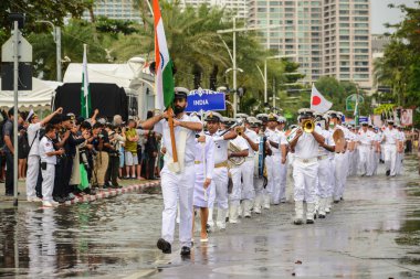 Uluslararası filo inceleme 2017 yılında yürüyen Hindistan Deniz Kuvvetleri geçit töreni