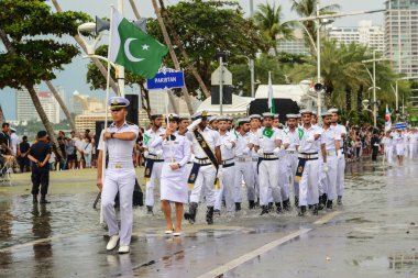 Uluslararası filo inceleme 2017 yılında yürüyen Pakistan Deniz Kuvvetleri geçit töreni
