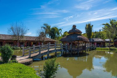 Santichon Köyü, küçük bir Çinli Yunnan köy