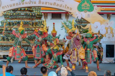 Ramayana destanında Khon performansı