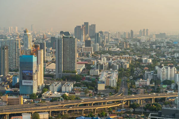 Hava kirliliği ile Bangkok Şehir — Stok fotoğraf