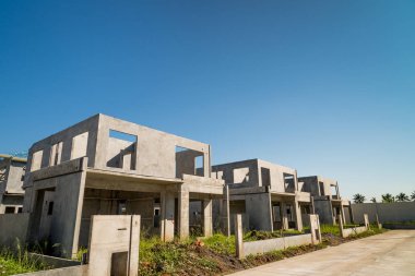 Bina yapısı imalatı sistemden yapılır.