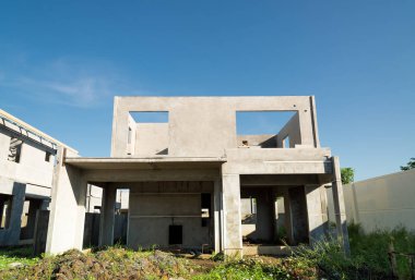 Bina yapısı imalatı sistemden yapılır.