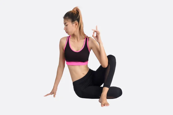 Mujer joven en pose de yoga . —  Fotos de Stock
