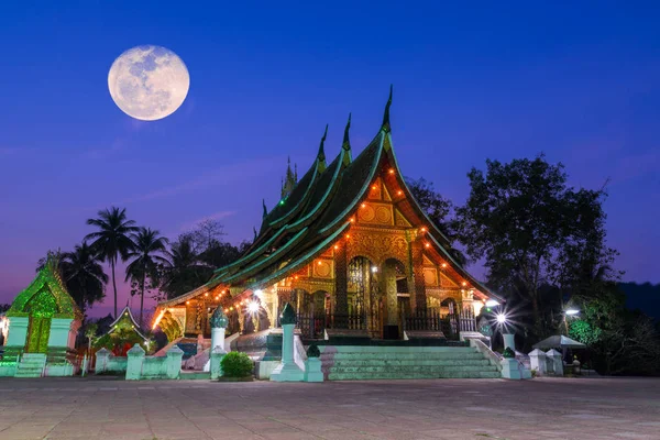 Wat Xieng Thong v Luang Prabang, Laos — Stock fotografie